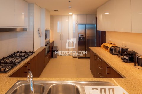 Apartment de 3 dormitorios en Burj Vista, UAE No. 78004 20