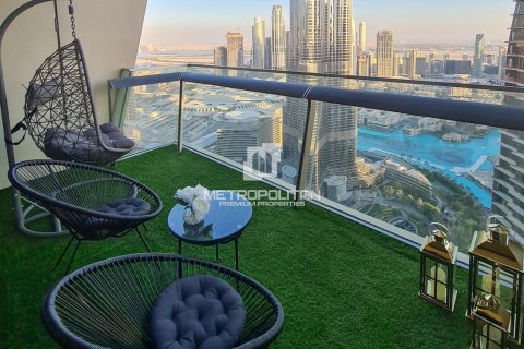 Apartment de 3 dormitorios en Burj Vista, UAE No. 78004 8