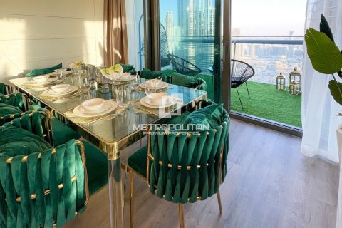 Apartment de 3 dormitorios en Burj Vista, UAE No. 78004 7
