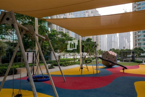 Apartment de 3 dormitorios en Burj Vista, UAE No. 78004 29