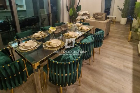 Apartment de 3 dormitorios en Burj Vista, UAE No. 78004 13