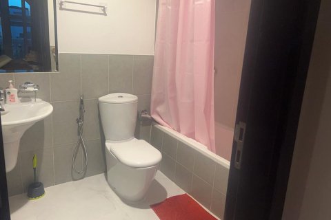 Apartment de 2 dormitorios en Jumeirah Village Circle, UAE No. 221569 10