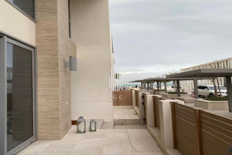 Таунхаус с 2 спальнями на Saadiyat Cultural District, ОАЭ №36780 14