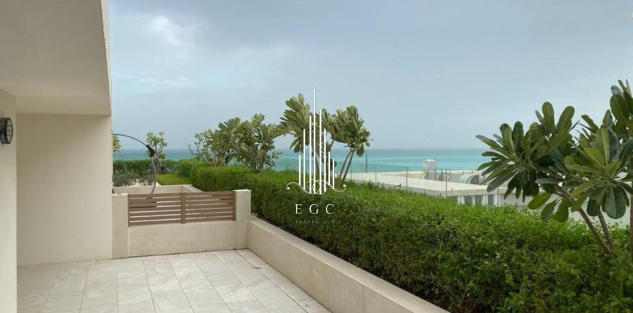 Таунхаус с 2 спальнями на Saadiyat Cultural District, ОАЭ №36780