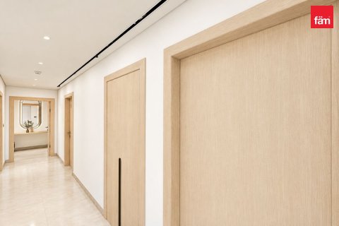 Квартира с 3 спальнями в Дубай, ОАЭ №226807 3