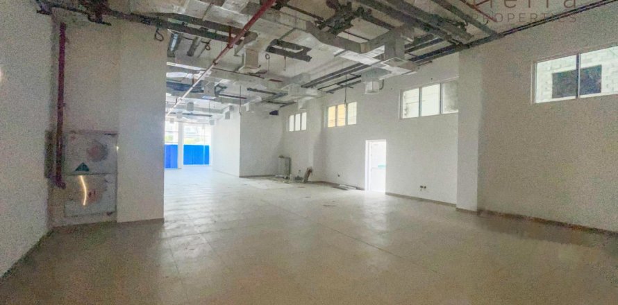 199.2m² Shop in Dubai Land, UAE No. 47682