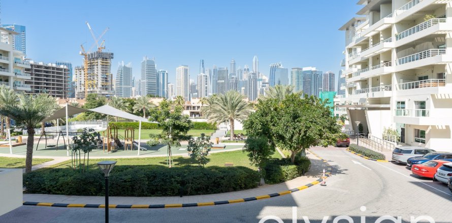 Duplex de 2 dormitorios en Jumeirah Islands, UAE No. 64722