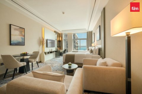 44m² Apartment in Palm Jumeirah, UAE No. 219203 3