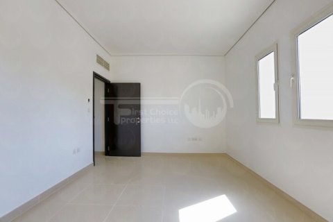 5 bedrooms Villa in Al Reef, UAE No. 11936 12