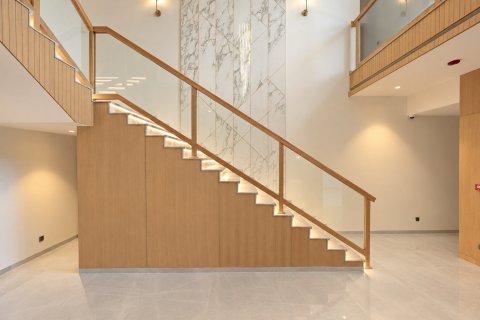 Villa de 5 dormitorios en Jumeirah Golf Estates, UAE No. 223351 8