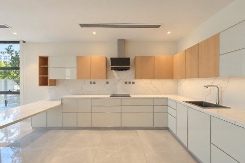 Villa de 5 dormitorios en Jumeirah Golf Estates, UAE No. 223351 13