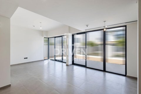 Townhouse de 4 dormitorios en The Valley, UAE No. 202867 4