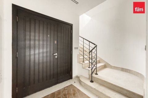 Villa de 2 chambres à Dubai, UAE No. 220162 16