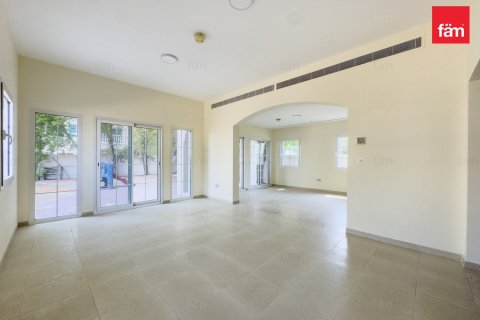 Villa de 2 chambres à Dubai, UAE No. 220162 5
