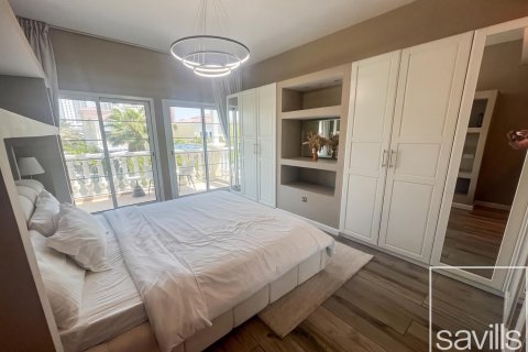 Вилла с 3 спальнями в Jumeirah Village Triangle, ОАЭ №214046 11