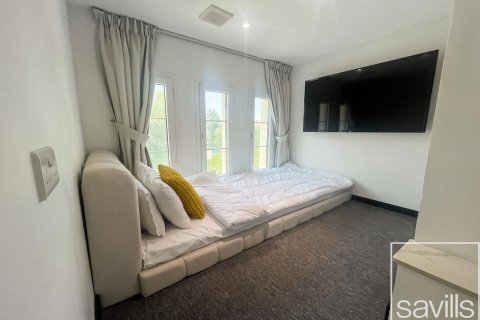 Вилла с 3 спальнями в Jumeirah Village Triangle, ОАЭ №214046 13
