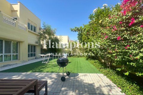Villa de 5 chambres à Meadows 1, UAE No. 161597 7