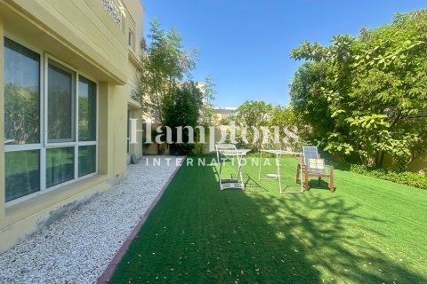 Villa de 5 chambres à Meadows 1, UAE No. 161597 9