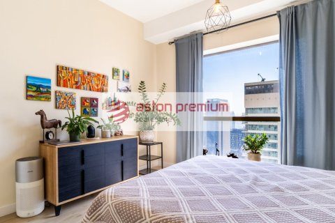 2 bedrooms Apartment in Jumeirah Beach Residence, UAE No. 223932 14