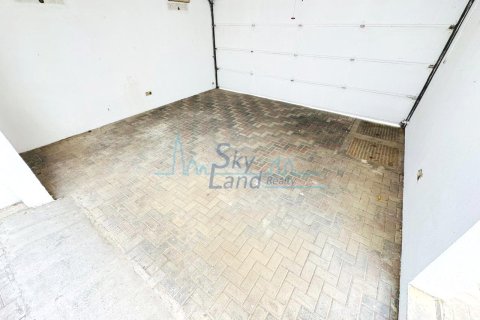 Villa de 4 dormitorios en Umm Suqeim, UAE No. 118029 19