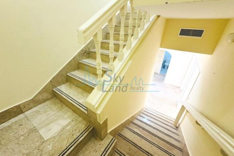 Villa de 4 dormitorios en Umm Suqeim, UAE No. 118029 7