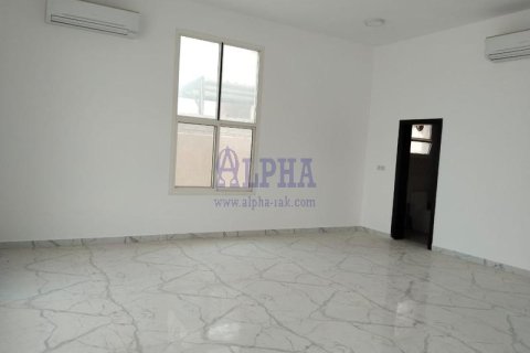 5 bedrooms Villa in Al Riffa, UAE No. 165664 14