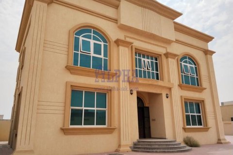 5 bedrooms Villa in Al Riffa, UAE No. 165664