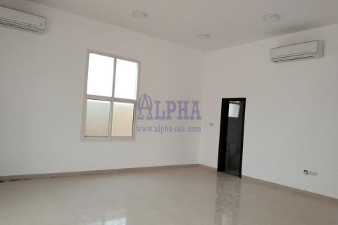 5 bedrooms Villa in Al Riffa, UAE No. 165664 8
