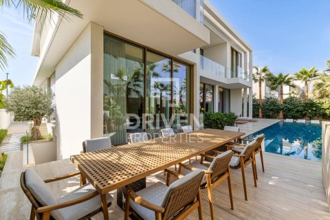 6 bedrooms Villa in La Mer, UAE No. 206253