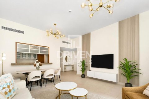 2 bedrooms Apartment in Boulevard Central Towers, UAE No. 192953 4
