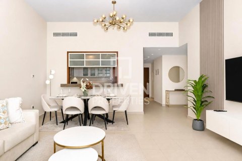 2 bedrooms Apartment in Boulevard Central Towers, UAE No. 192953 3