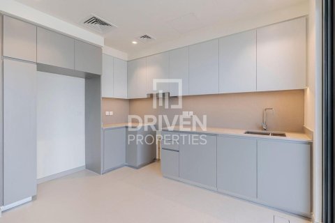 3 bedrooms Villa in EMAAR South, UAE No. 192526 9