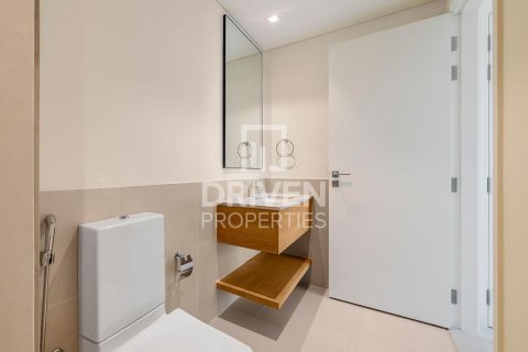 3 bedrooms Villa in EMAAR South, UAE No. 192526 16