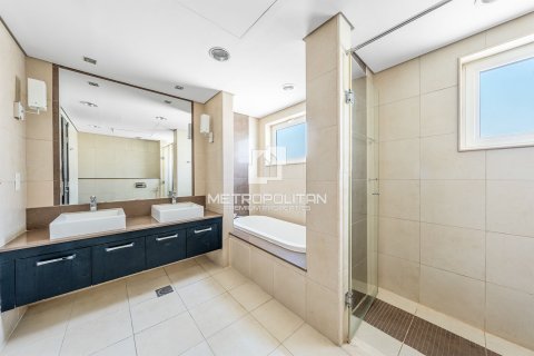 Villa de 4 chambres à North Village, UAE No. 129074 14