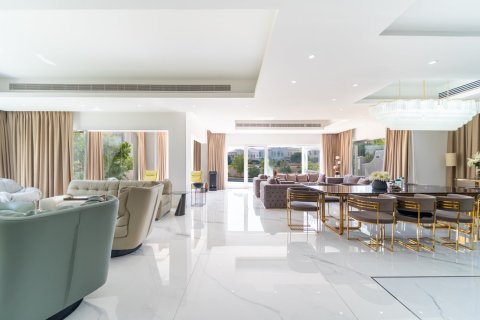 Villa de 7 chambres à Dubai, UAE No. 183483