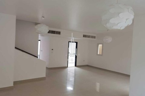 Villa de 5 chambres à Al Reef, UAE No. 34731 4