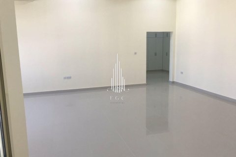 10 غرفة نوم  فيلا في مدينة خليفة, الإمارات العربية المتحدة رقم 34704 13