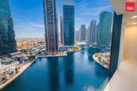 115.9m² Office in Dubai, UAE No. 198401
