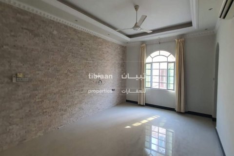 8 bedrooms Villa in As Sib, Oman No. 53311 8