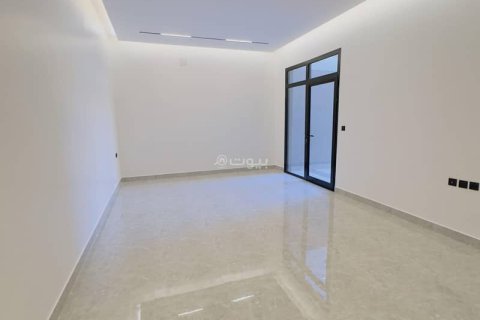 Villa de 3 chambres à Riyadh, Saudi Arabia No. 99592 6