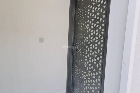 Villa de 3 chambres à Riyadh, Saudi Arabia No. 99592 4