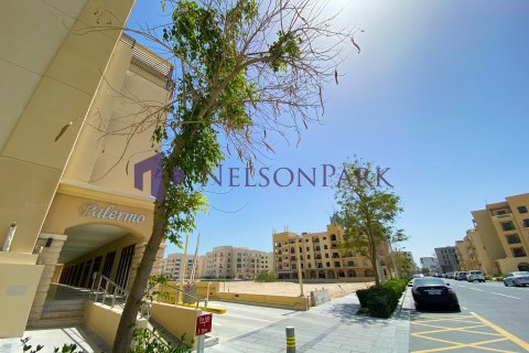 1 bedroom Apartment in Lusail, Qatar No. 57181 3
