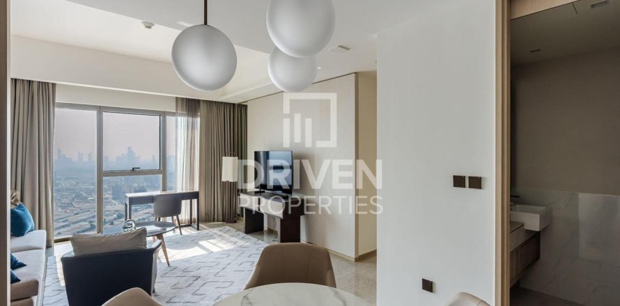 1 غرف نوم شقة في Address Harbour Point, الإمارات العربية المتحدة رقم 193626