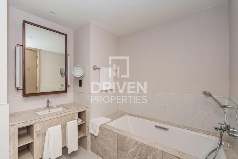 1 غرف نوم شقة في Address Harbour Point, الإمارات العربية المتحدة رقم 193626 17