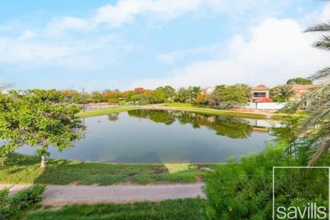 4 غرف نوم فيلا في Jumeirah Islands, الإمارات العربية المتحدة رقم 194258 4