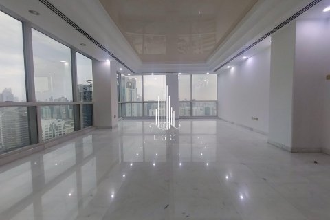 4 غرف نوم شقة في Corniche Road, الإمارات العربية المتحدة رقم 49718 5