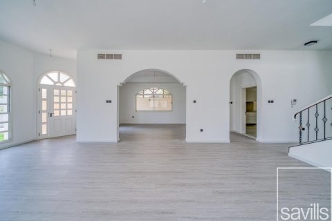 5 bedrooms Villa in Umm Suqeim, UAE No. 194626 11