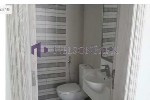 Villa de 4 dormitorios en Doha, Qatar No. 60992 7