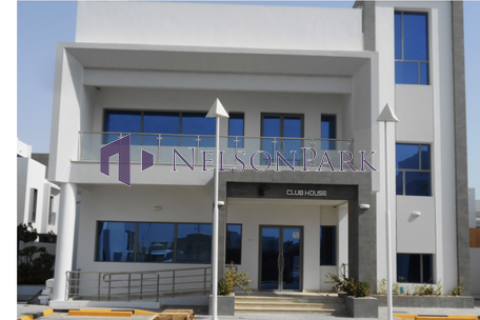 Villa de 4 dormitorios en Doha, Qatar No. 60992