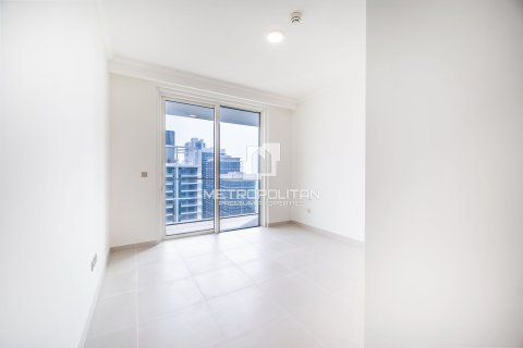Appartement de 3 chambres à EMAAR Beachfront, UAE No. 129026 21